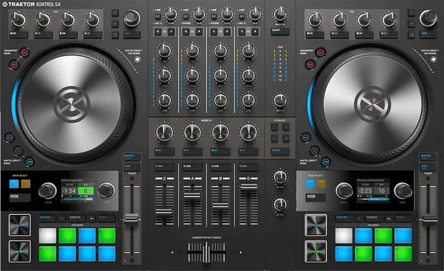 Native Instruments Kontrol S4 MK3 — top view